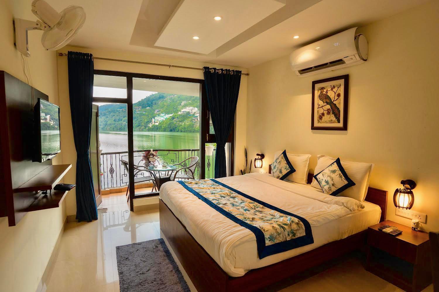 The Lake Hill Nainital Eksteriør billede