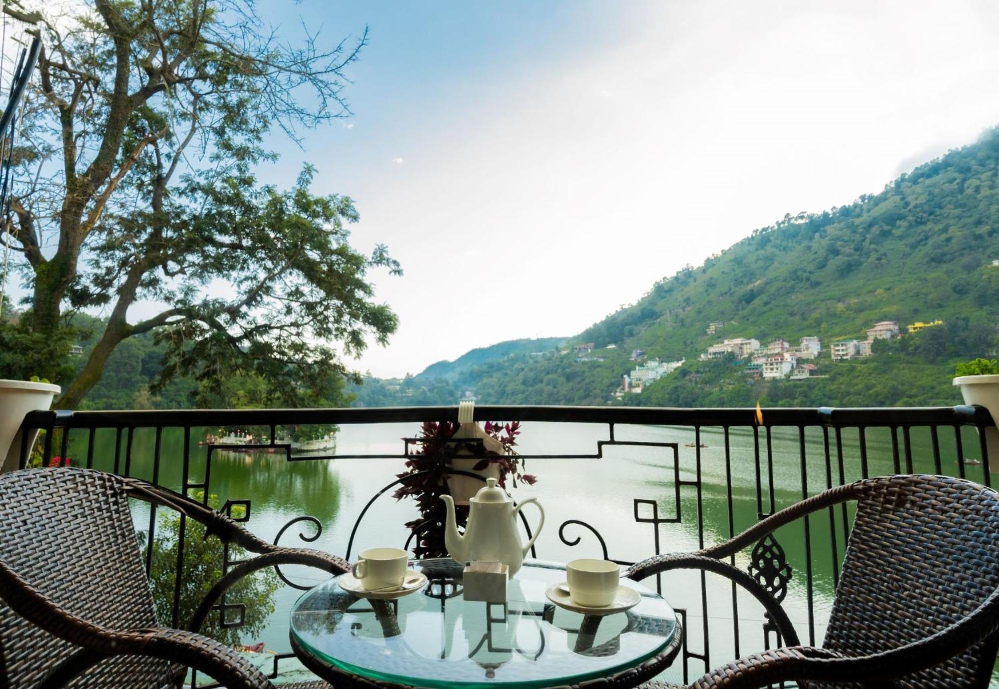 The Lake Hill Nainital Eksteriør billede